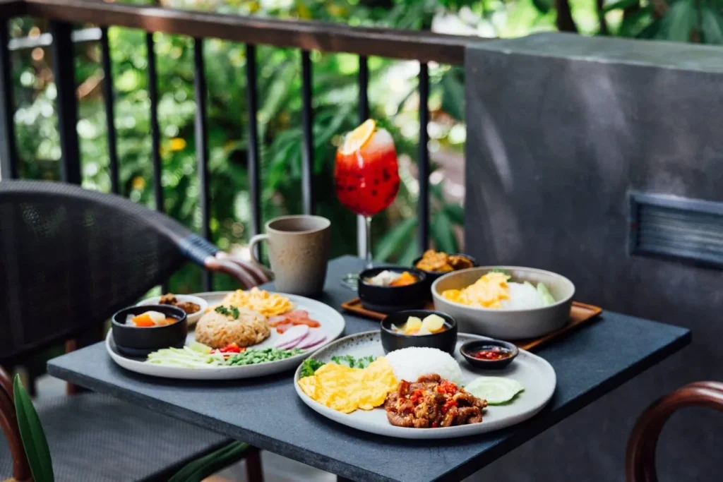 Uisara Private Villa & Café Trang