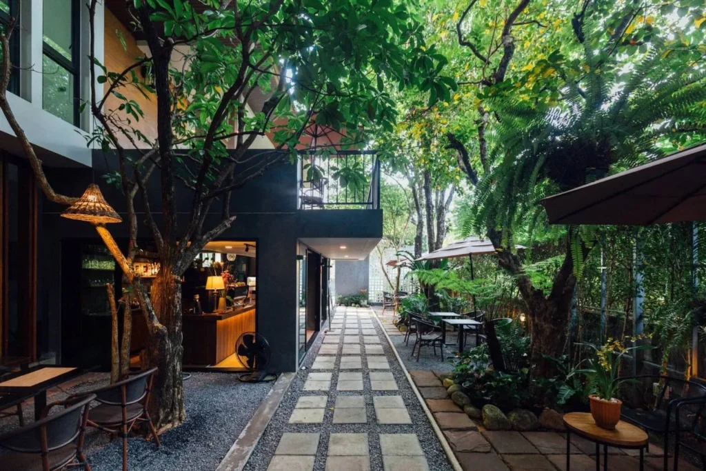 Uisara Private Villa & Café Trang